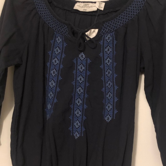 H&M embroidery blouse - Picture 2 of 2